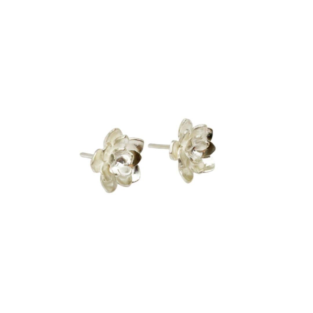 Pendientes Dolores Ortega Gardenia de plata de ley en venta 4
