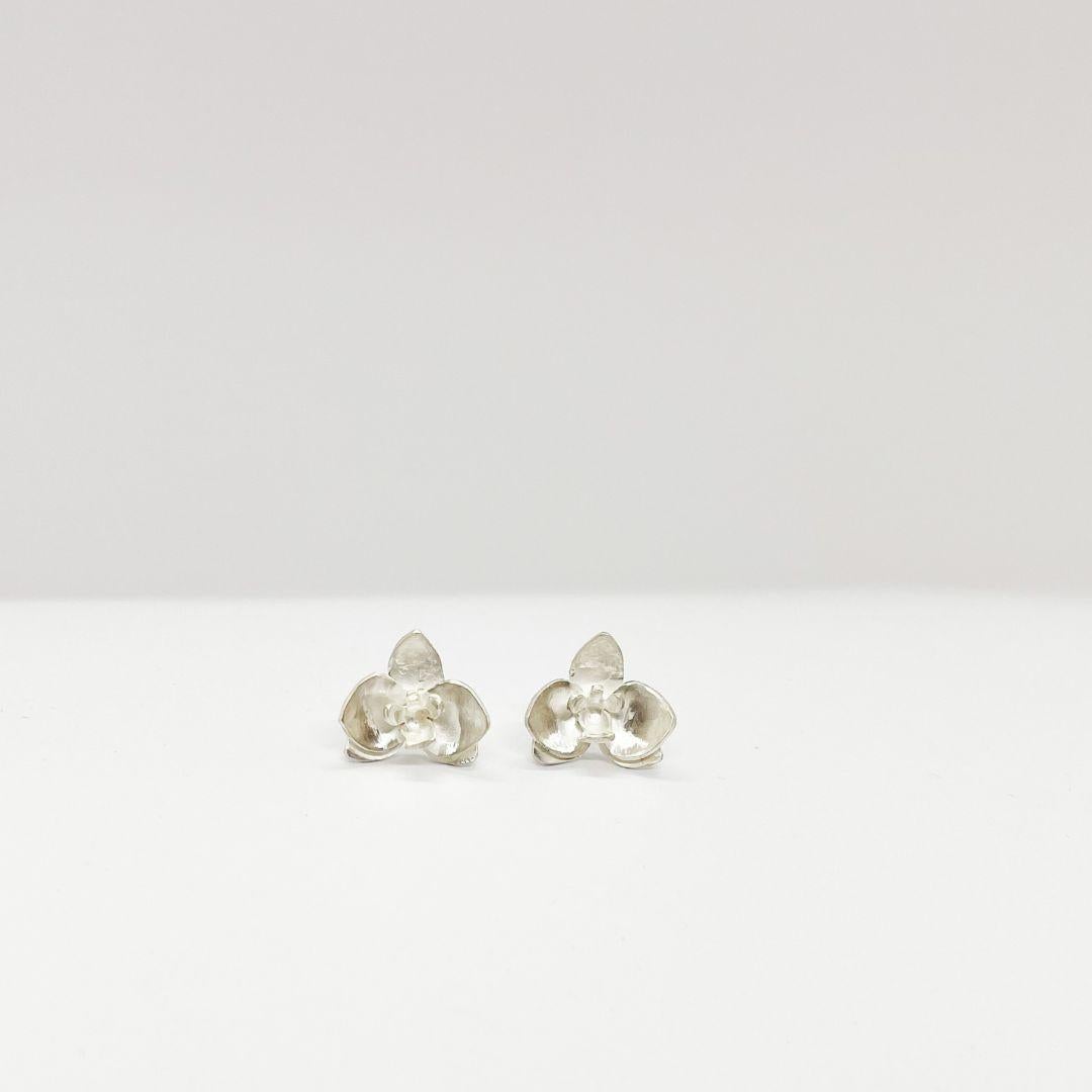 Dolores Ortega Orchideen-Ohrringe aus Sterlingsilber Damen im Angebot