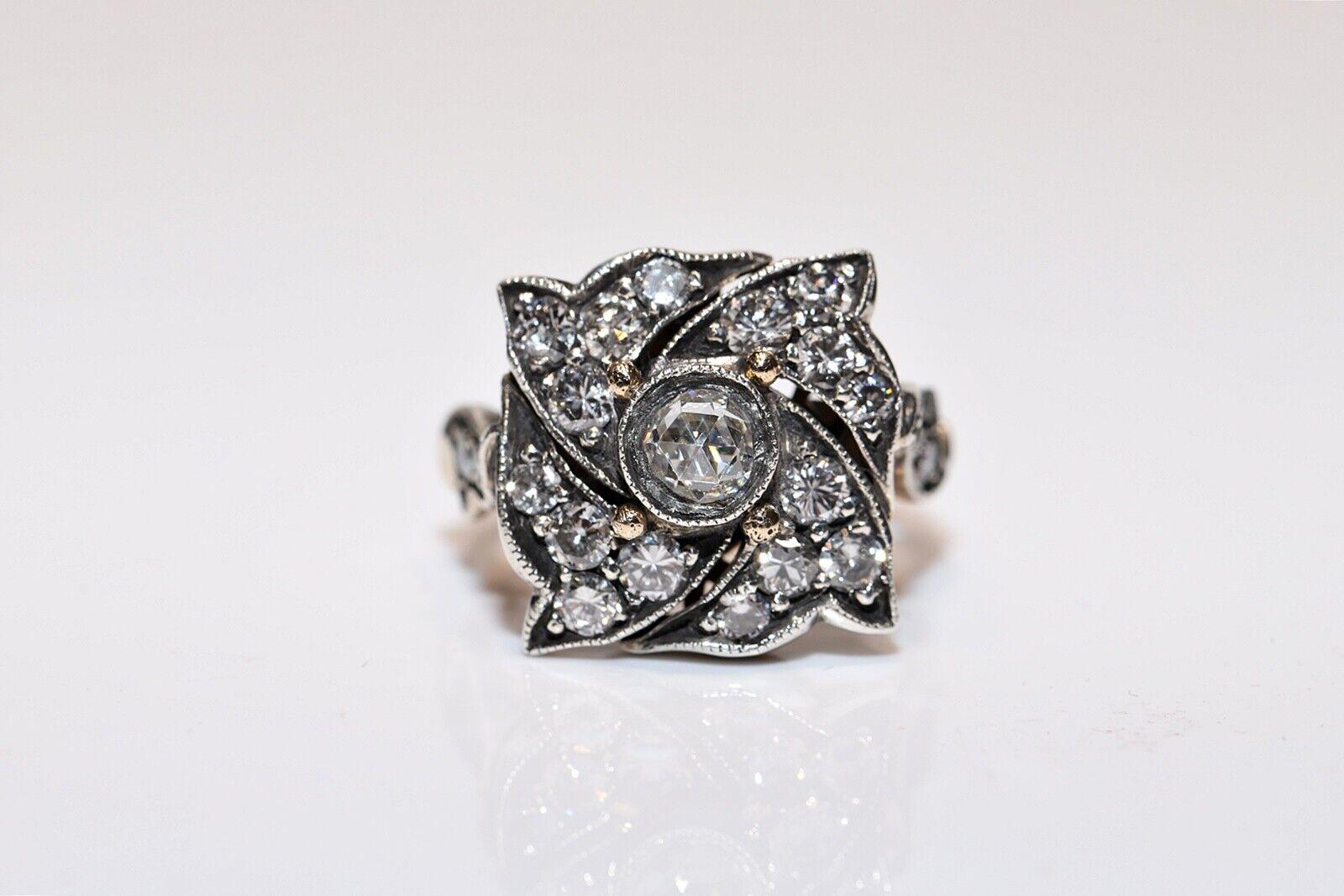 Neuer handgefertigter 14k Gold Top Silber Natürlicher Diamant Dekorierter Cocktail-Ring im Angebot 3