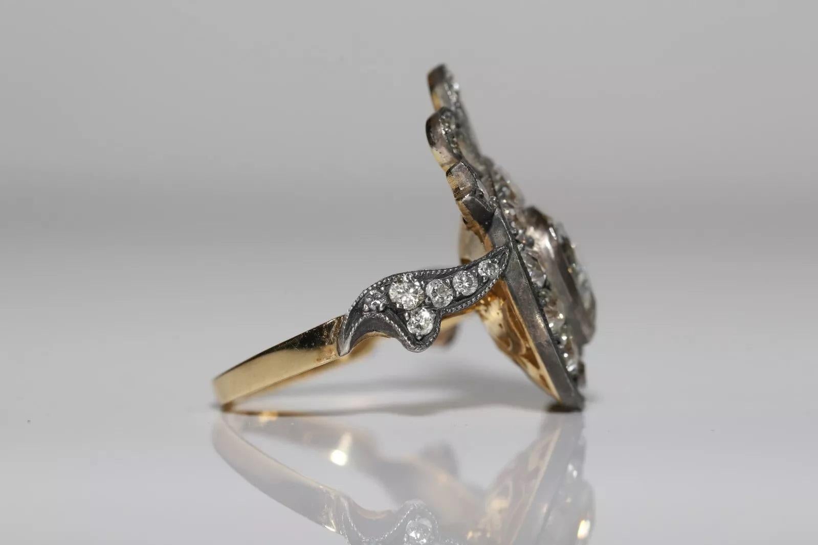 Neue handgefertigte 18k Gold Top Silber natürlichen Diamanten dekoriert Herz Arrow Ring im Angebot 1