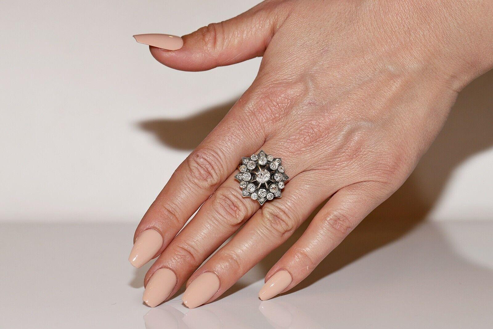 Neuer handgefertigter 18k Gold Top Silber natürlicher Diamant verzierter starkerter Ring im Angebot 2