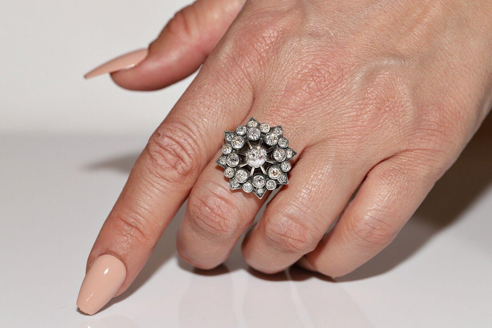 Neuer handgefertigter 18k Gold Top Silber natürlicher Diamant verzierter starkerter Ring im Angebot 3