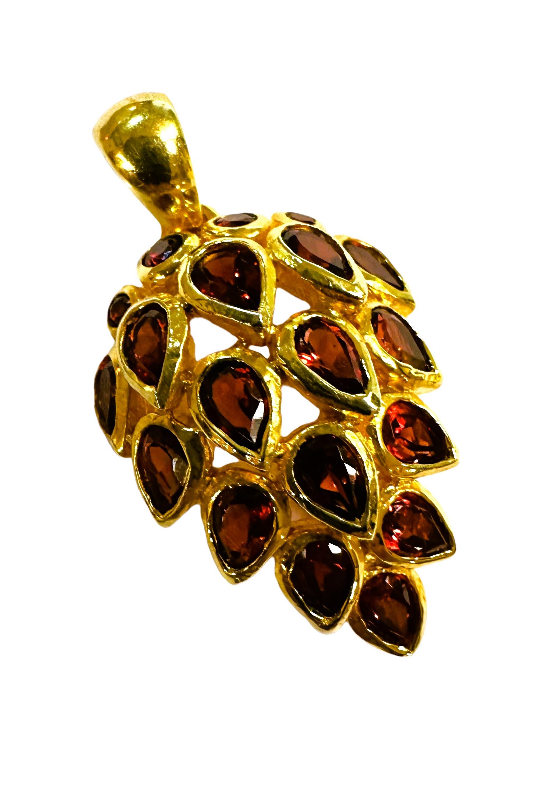 New  19 Stone Natural Garnet Pendant Rose Gold Plated Sterling Necklace 17
