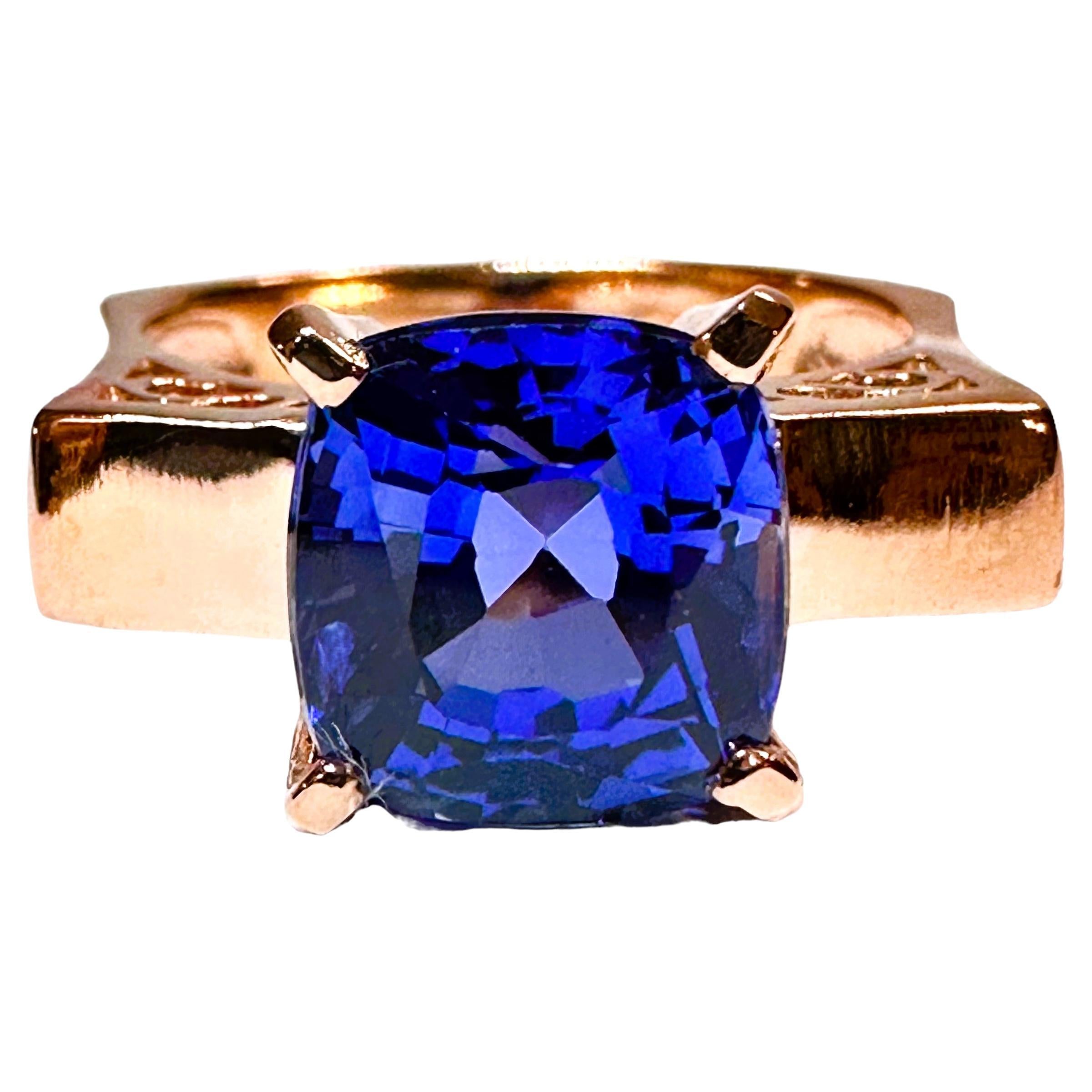 Neuer handgefertigter afrikanischer 4,90 Karat königsblauer Saphir Roségold vergoldeter Sterling-Ring