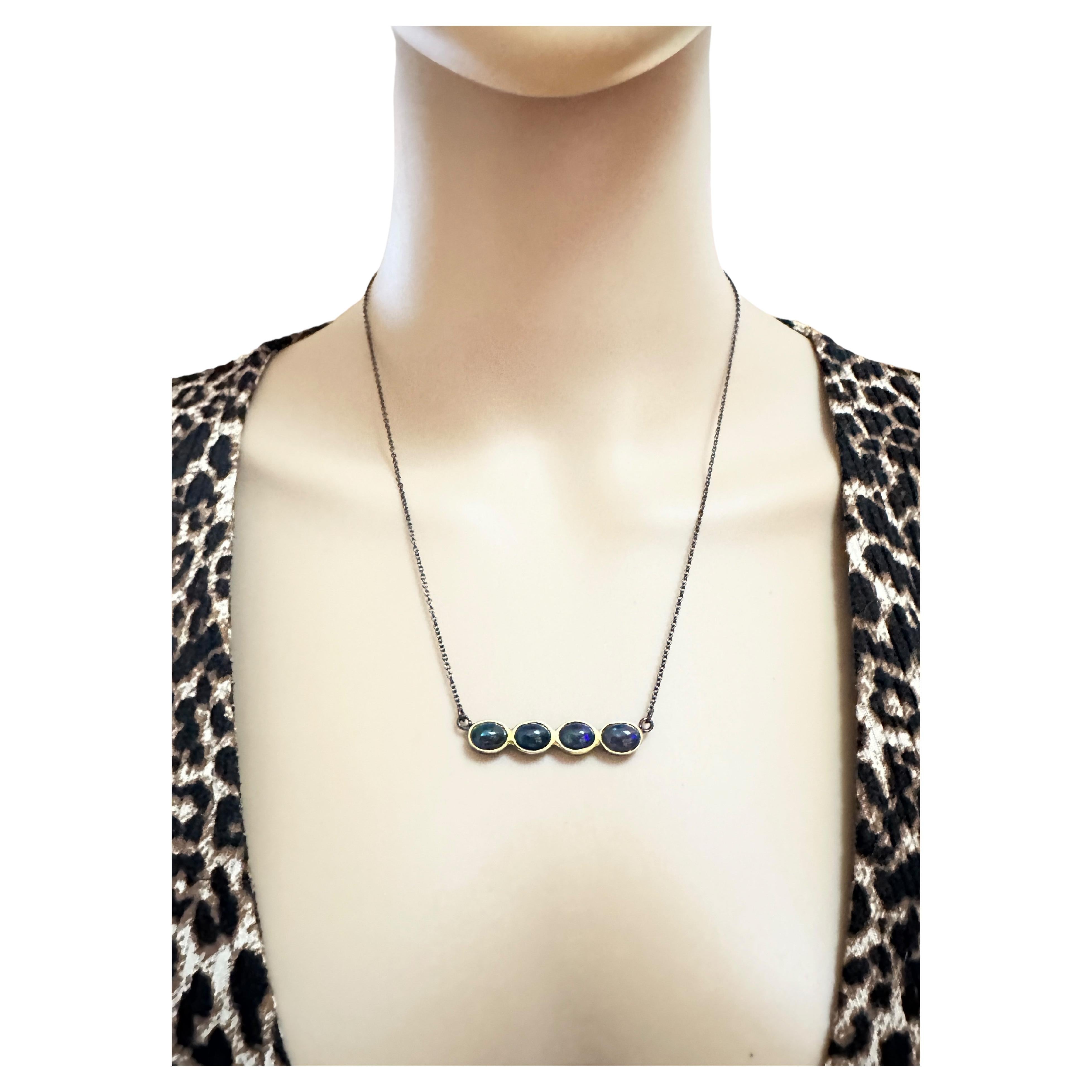 Neu Handgefertigte äthiopische schwarze Opal-Halskette mit vergoldetem Anhänger & Oxi-Sterling-Halskette