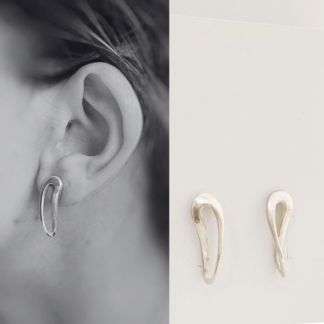 Contemporary Dolores Ortega Gota Earrings in 925 Sterling Silver For Sale