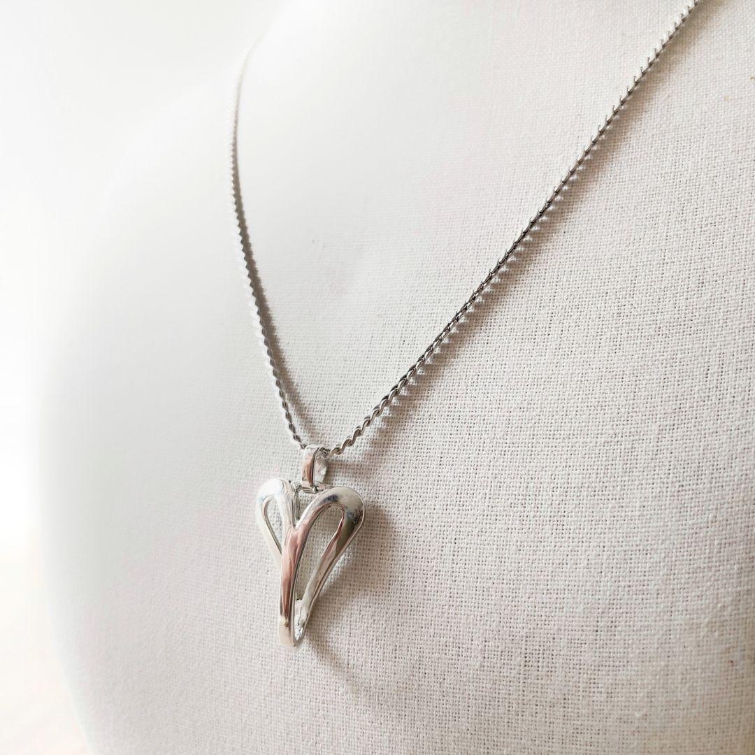 Collana con cuore di Dolores Ortega in argento sterile in vendita 2