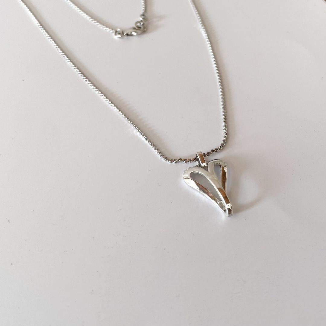 Collana con cuore di Dolores Ortega in argento sterile in vendita 3