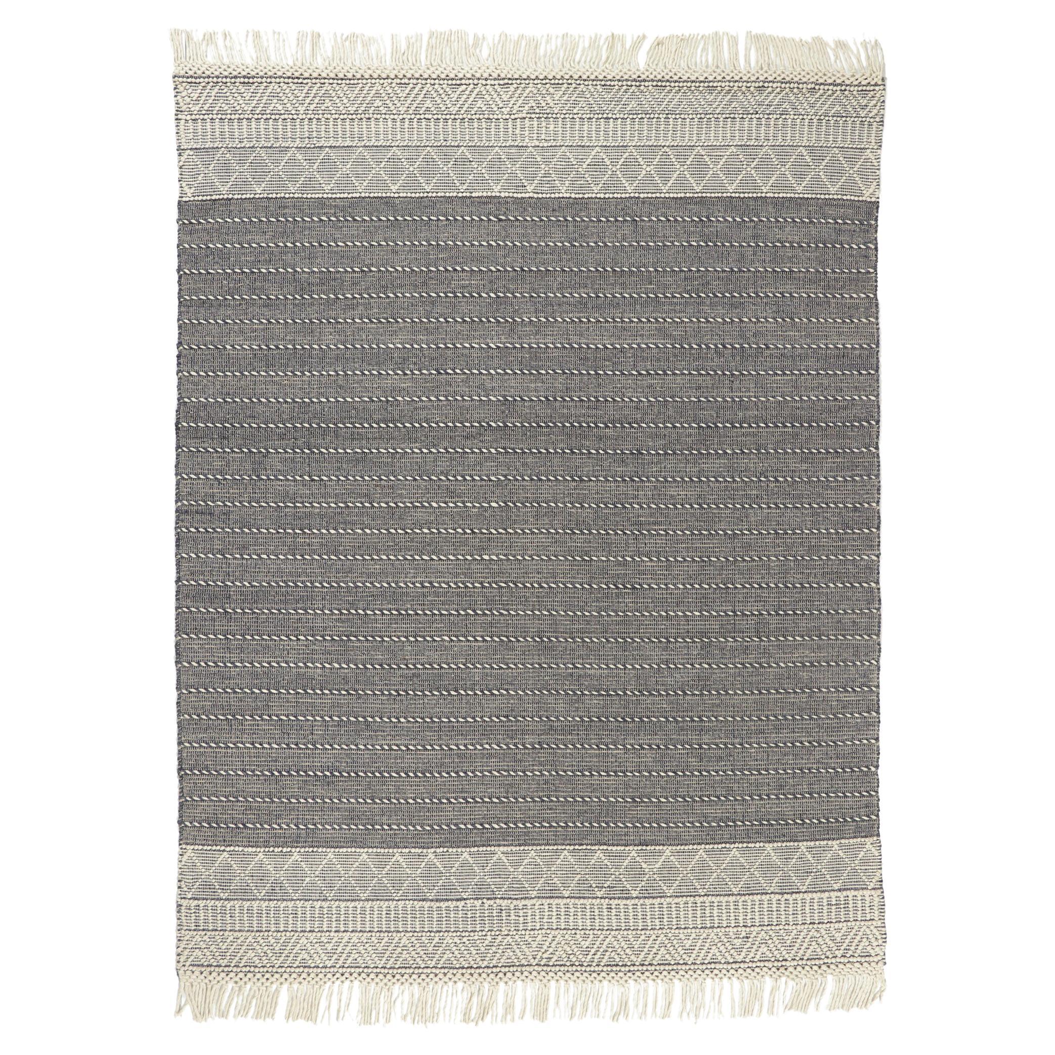 New Handwoven Textured Jute Rug