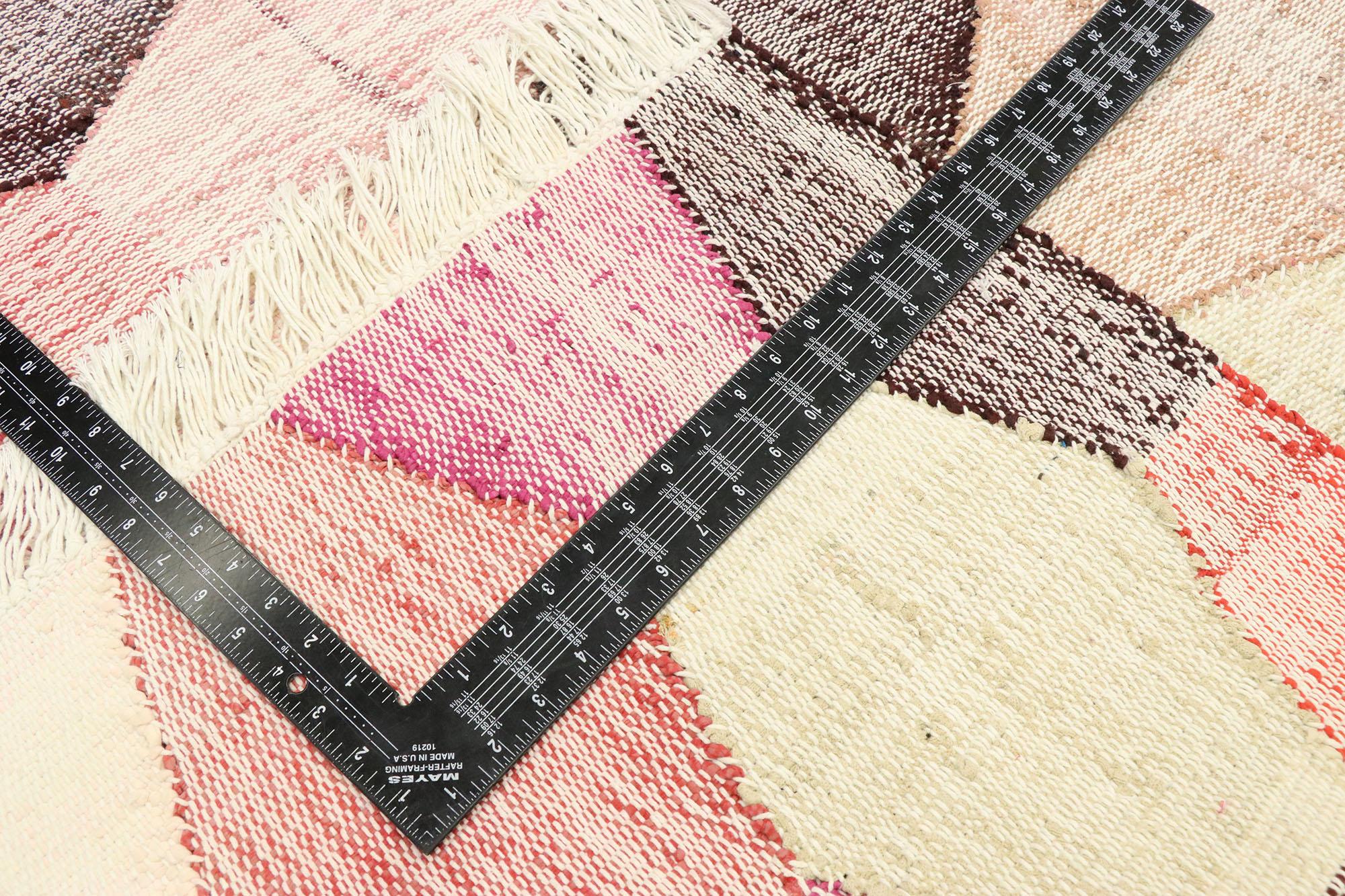 Contemporary New Handwoven Turkish Kilim Rug with Scandinavian Modern Style For Sale