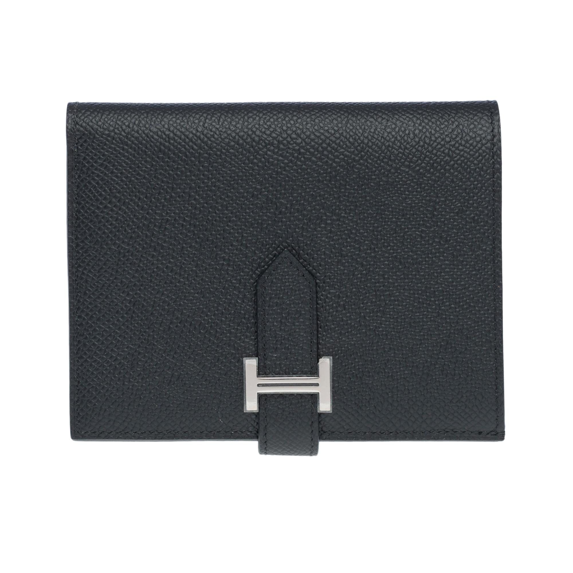 Orange New Hermès Béarn Compact Wallet in black epsom calfskin, PHW For Sale