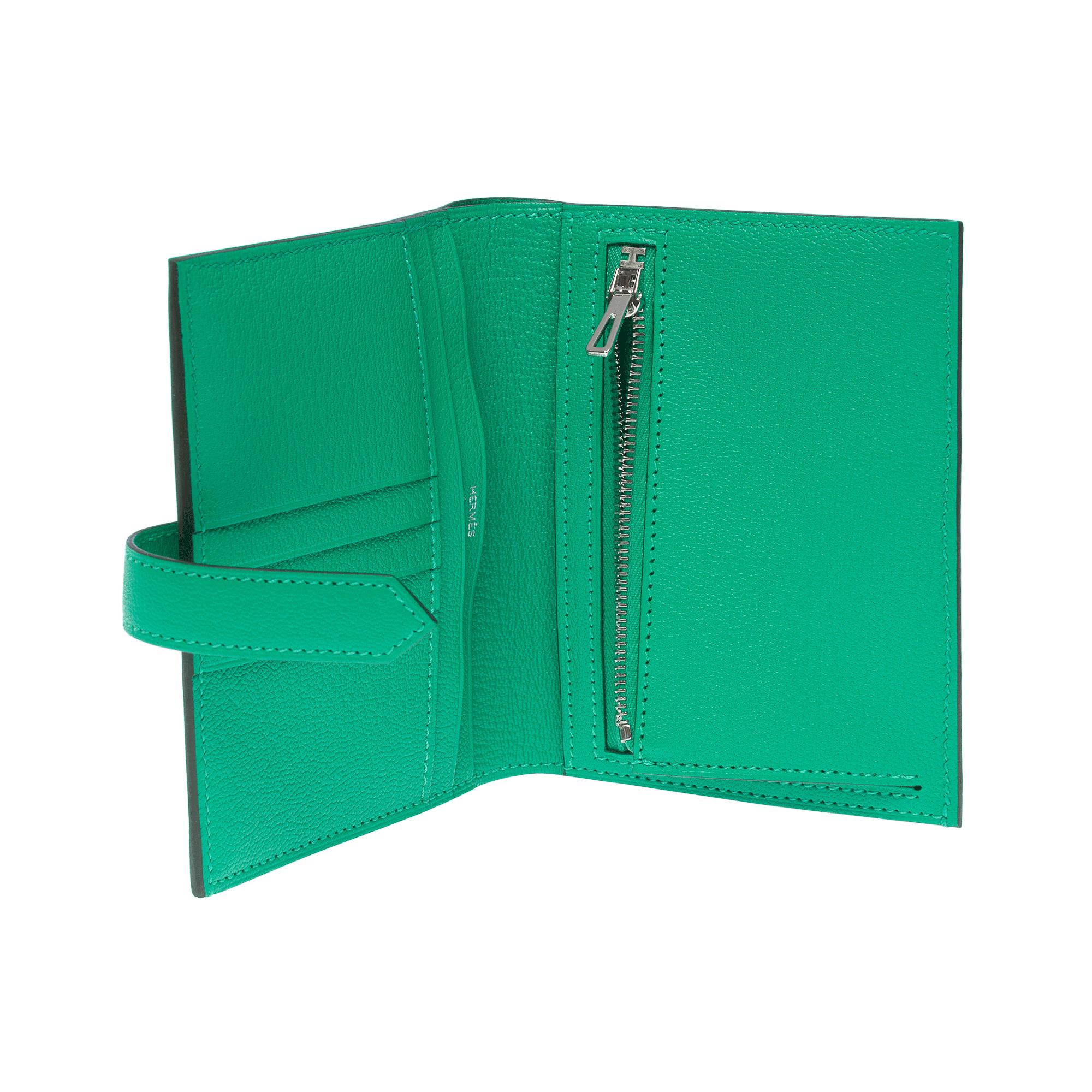 New Hermès Béarn Compact Wallet in Mint green Mysore goatskin , PHW For Sale 4