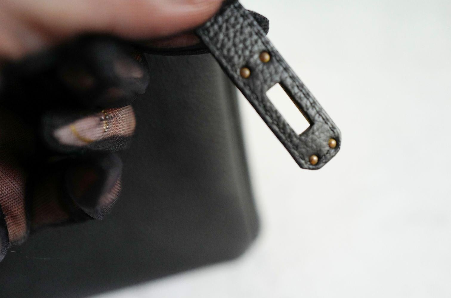 Nuovo Hermes Birkin 25 Noir Nero Togo Hardware Oro in vendita 15