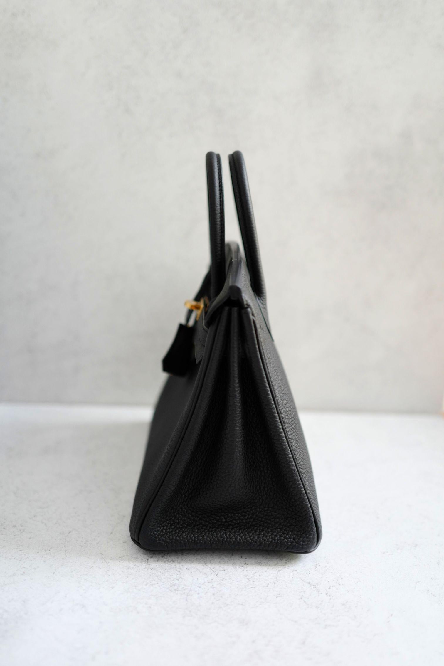 Nuovo Hermes Birkin 25 Noir Nero Togo Hardware Oro in vendita 1