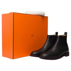 Vintage New - Hermès boots for men in black calf leather, Size 44