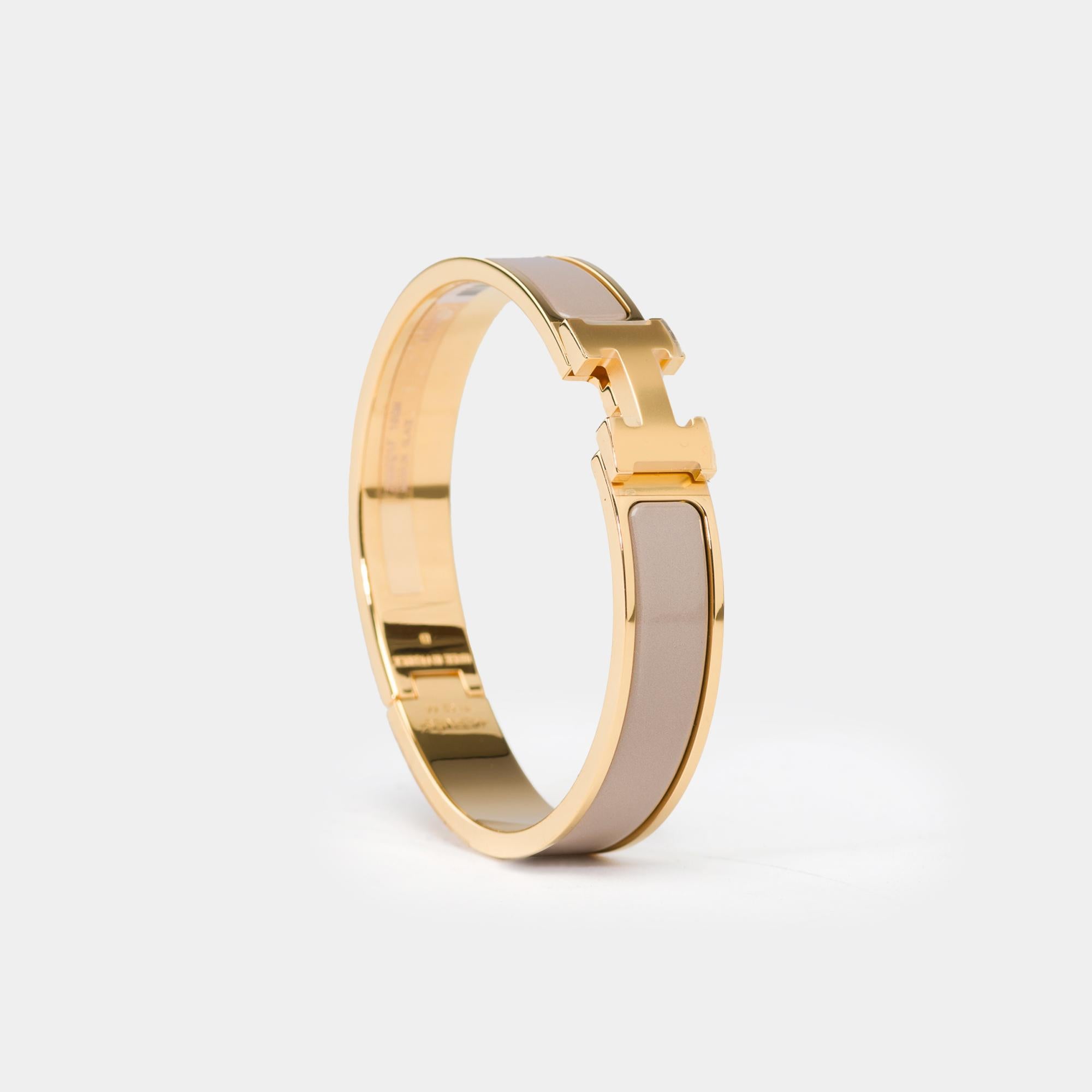 Modern New Hermès bracelet Clic H in yellow gold metal and etoupe enamel