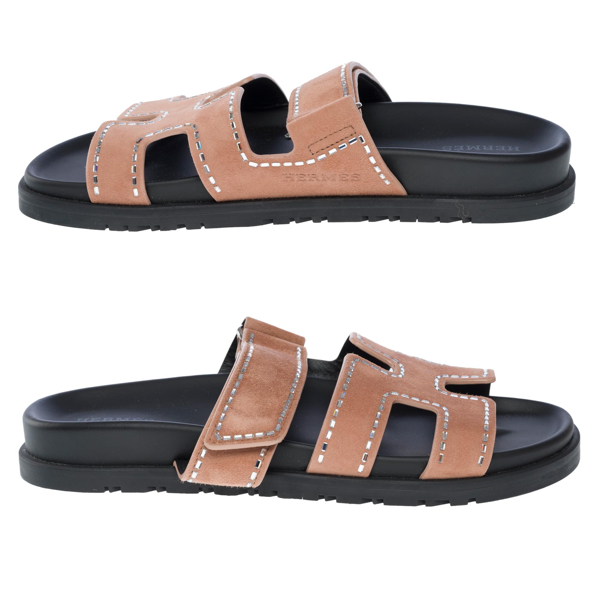 Women's New Hermès Chypre flat sandals in Rose Perle Goat skin velours , Size 5.5 For Sale