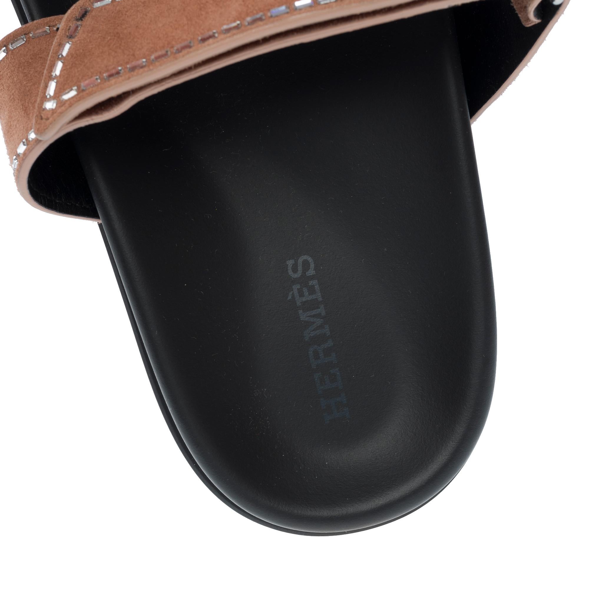 New Hermès Chypre flat sandals in Rose Perle Goat skin velours , Size 5.5 For Sale 2