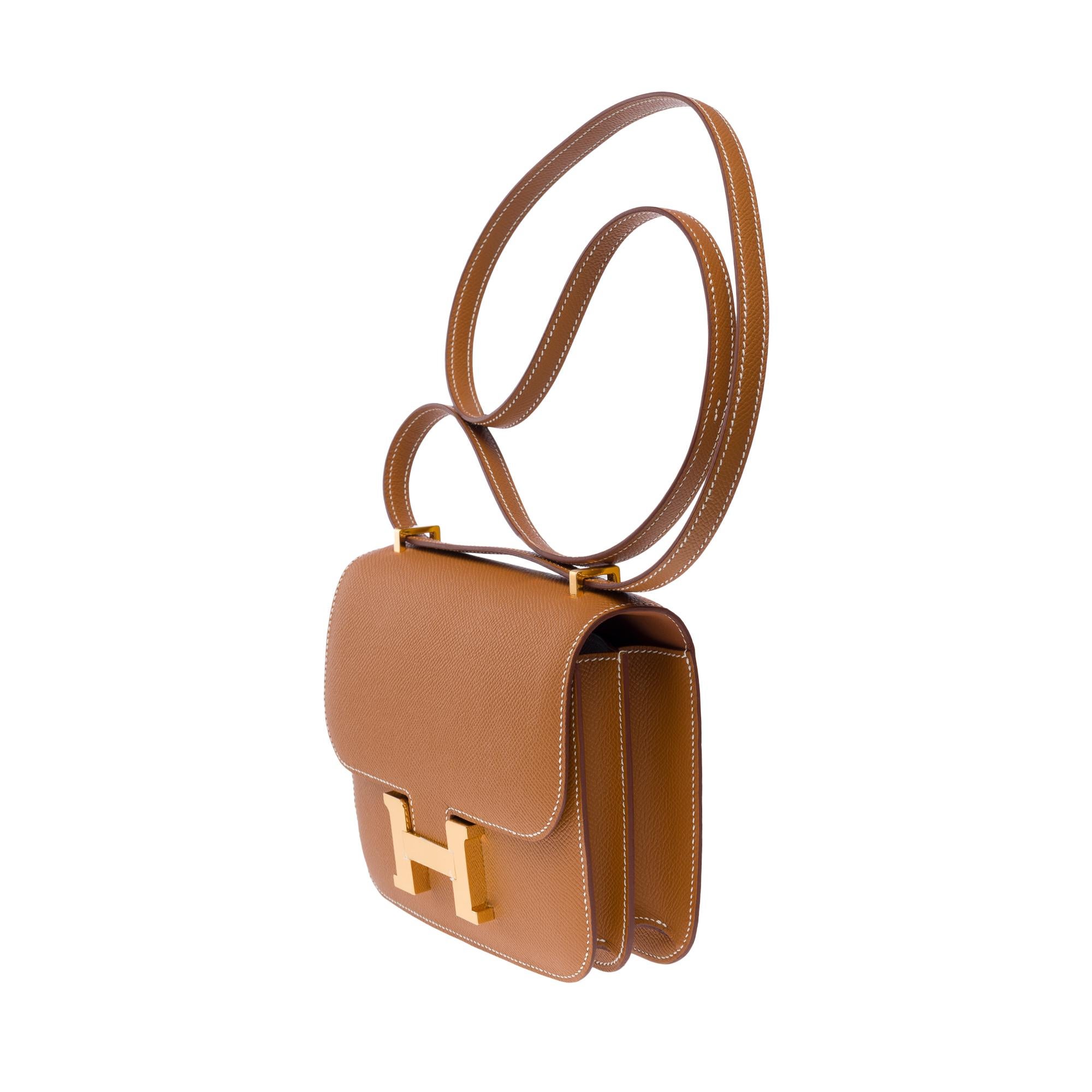 &New Hermès Constance Mini 18 Mirror Umhängetasche aus Gold Epsom Kalbsleder, GHW (Braun) im Angebot