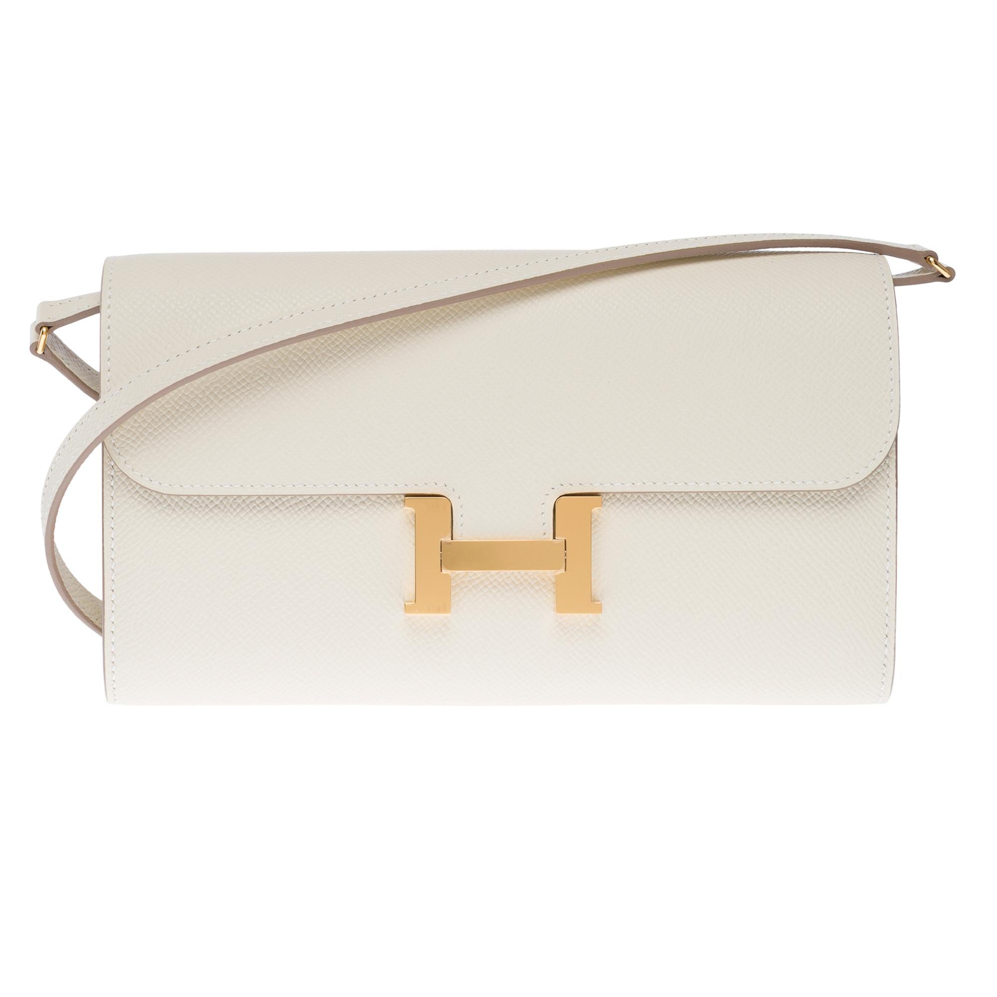 Beige New Hermès Constance To Go shoulder bag in Craie Epsom Calf leather, GHW For Sale