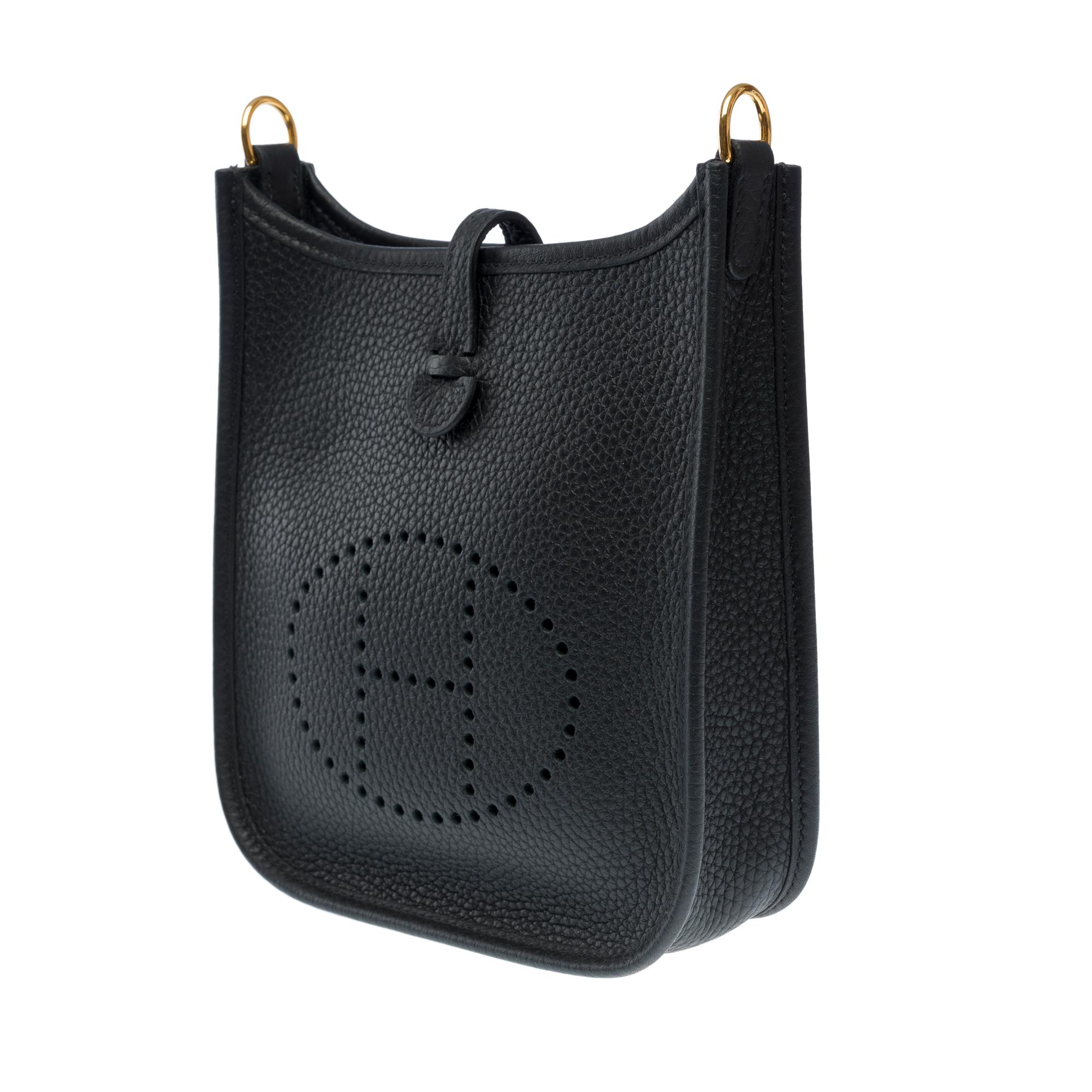 Women's New Hermès Evelyne 16 TPM shoulder bag in Black Taurillon Clemence leather, GHW