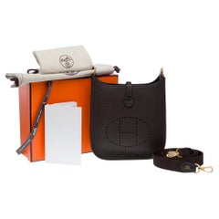 New Hermès Evelyne TPM Amazone shoulder bag in Brown Taurillon leather, GHW