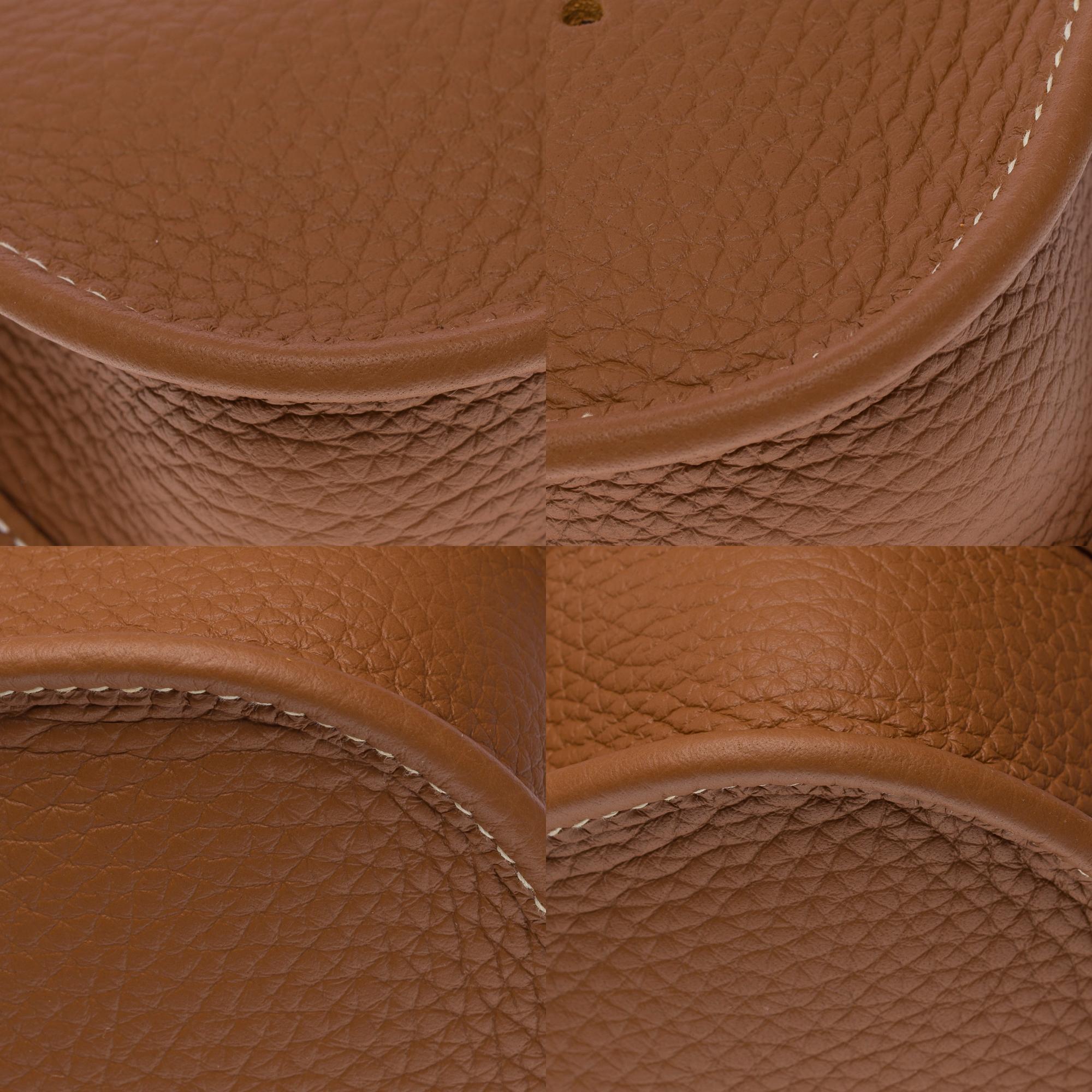 New Hermès Evelyne TPM Amazone shoulder bag in Gold Taurillon leather, PHW For Sale 7