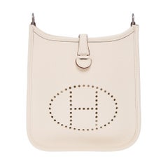 New Hermès Evelyne TPM Amazone shoulder bag in Nata Taurillon leather, PHW