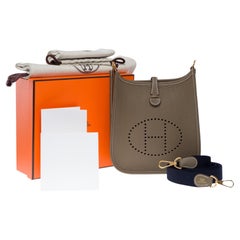 New Hermès Evelyne TPM shoulder bag in Etoupe Taurillon Clemence Leather, GHW