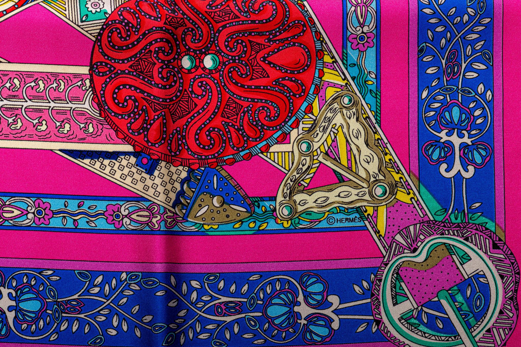 New Hermes Fuchsia Songe Silk Scarf In New Condition In West Hollywood, CA
