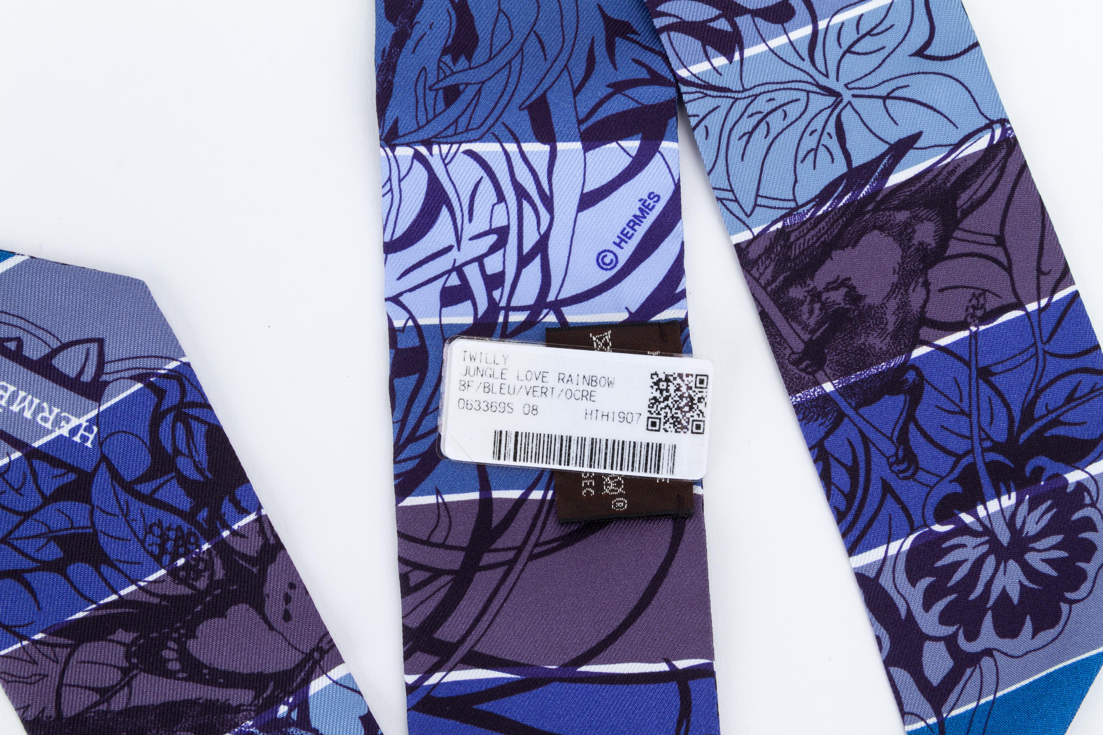 Hermès - Twilly en soie bleu imprimé guépard, neuf Neuf - En vente à West Hollywood, CA