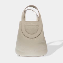 New Hermès "In the Loop" handbag in Nata Taurillon calf leather, GHW