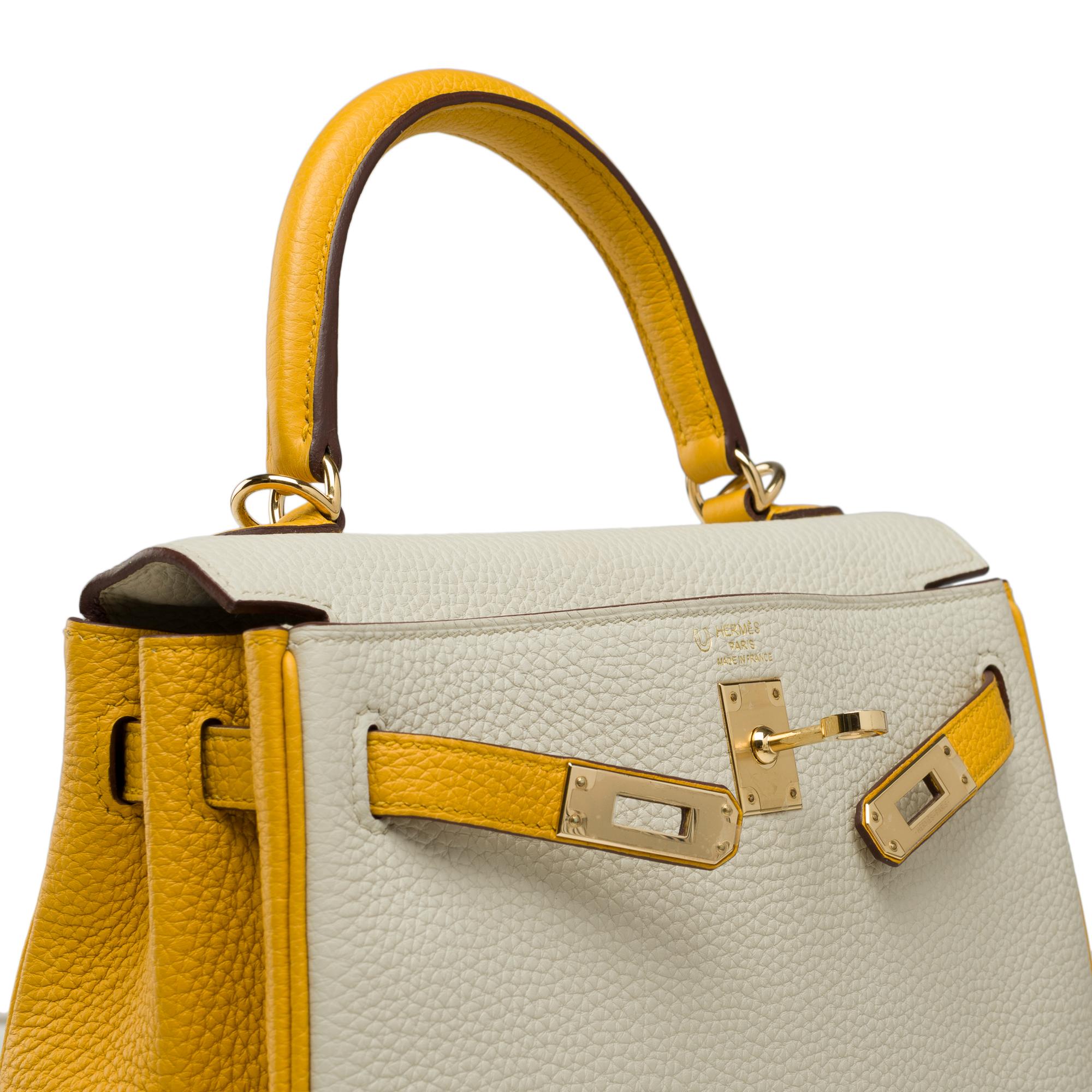 New Hermès Kelly 25 HSS handbag strap in Craie/Jaune Soufre Togo leather , GHW 2
