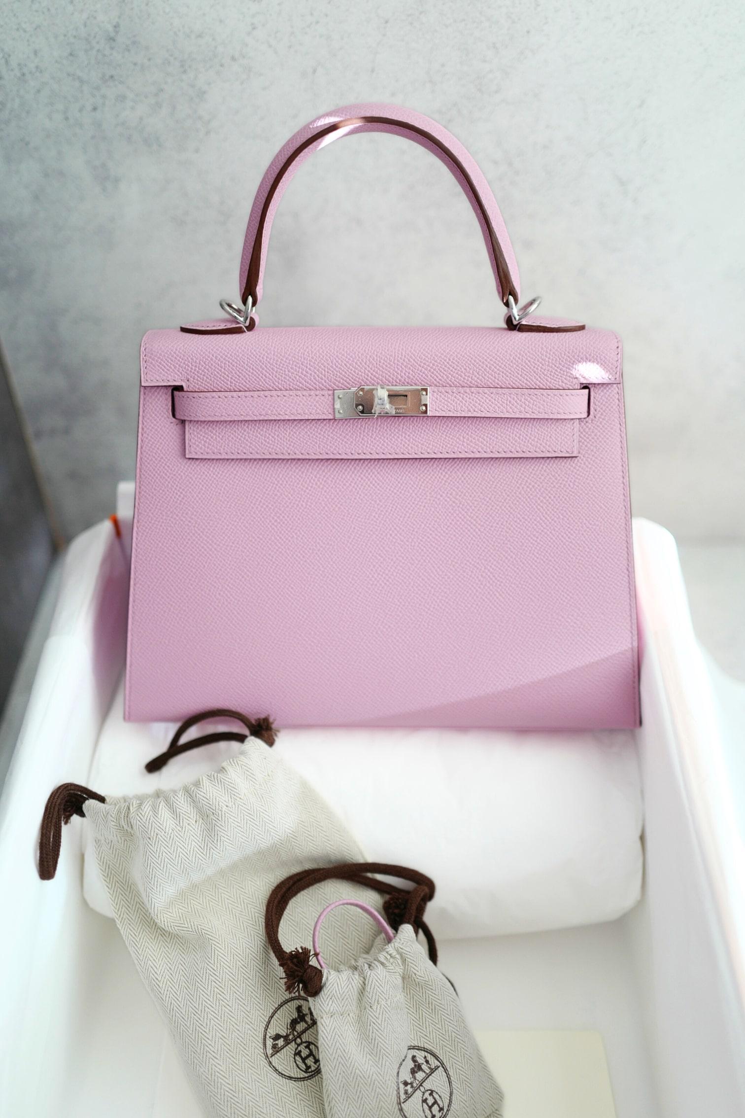 NEW Hermès Kelly 25 Sellier Mauve Sylvestre Epsom Leather PHW Stamp U 2023 in vendita 13