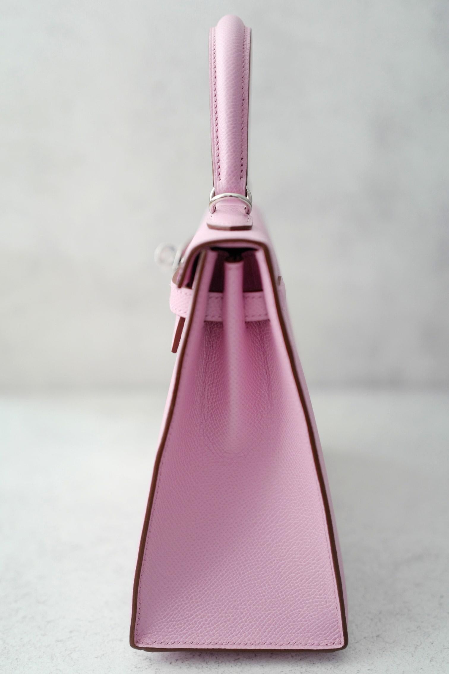 NEW Hermès Kelly 25 Sellier Mauve Sylvestre Epsom Leather PHW Stamp U 2023 in vendita 1