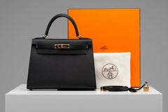 NEW Hermes Kelly 28 Epsom Sellier Leder Schwarz Gold Hardware