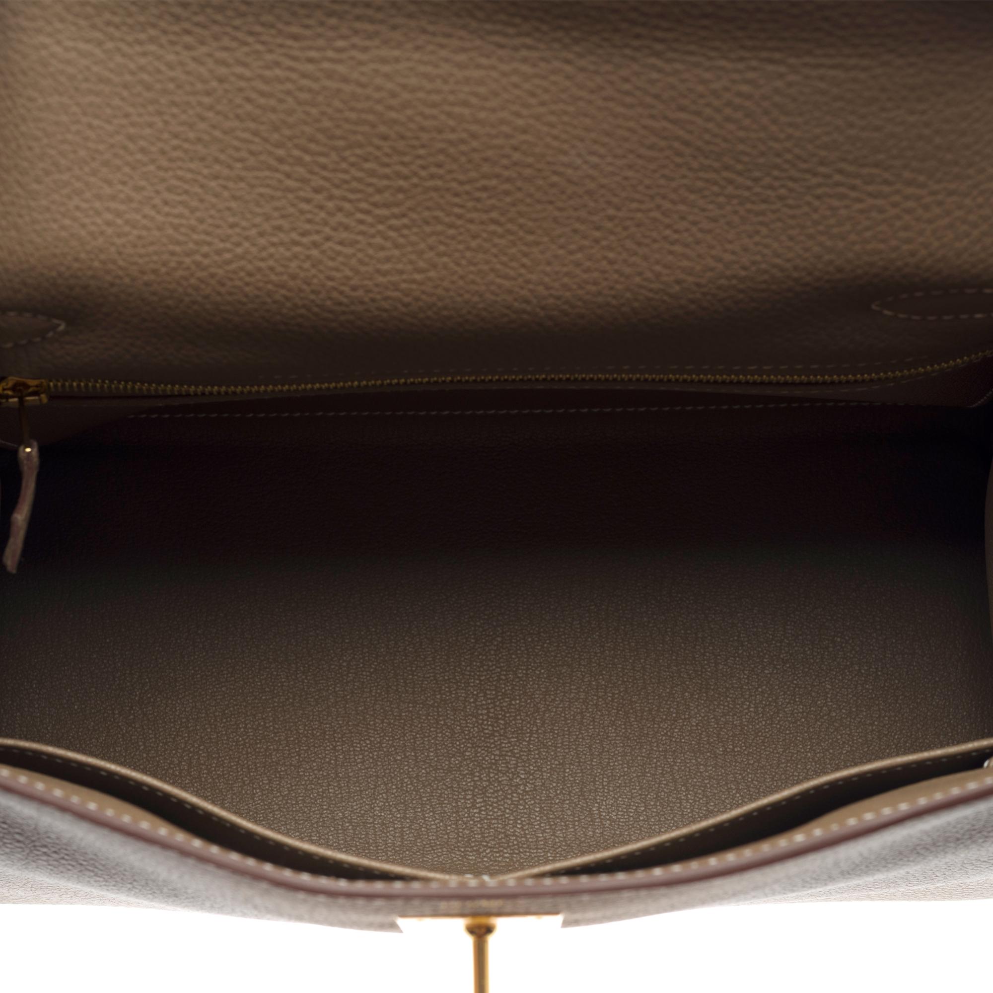 New Hermès Kelly 28 retourne handbag strap in Etoupe Togo Calf leather, GHW For Sale 3