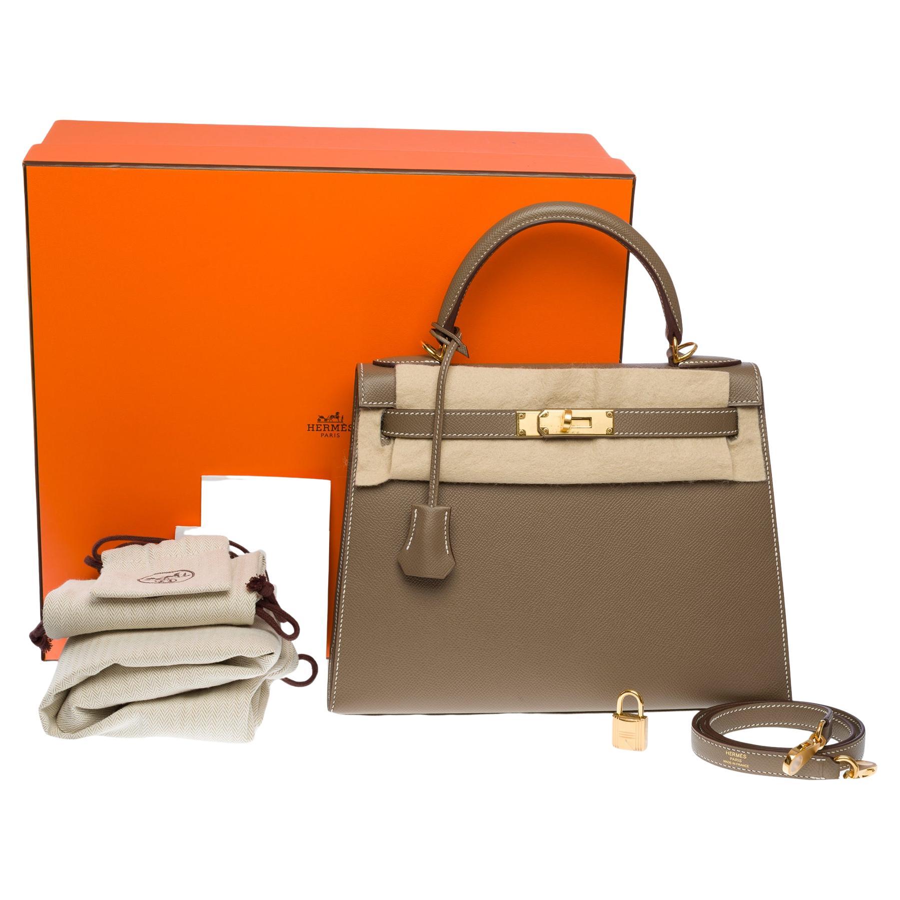 New Hermès Kelly 28 sellier handbag strap in Etoupe Epsom Calf leather, GHW For Sale