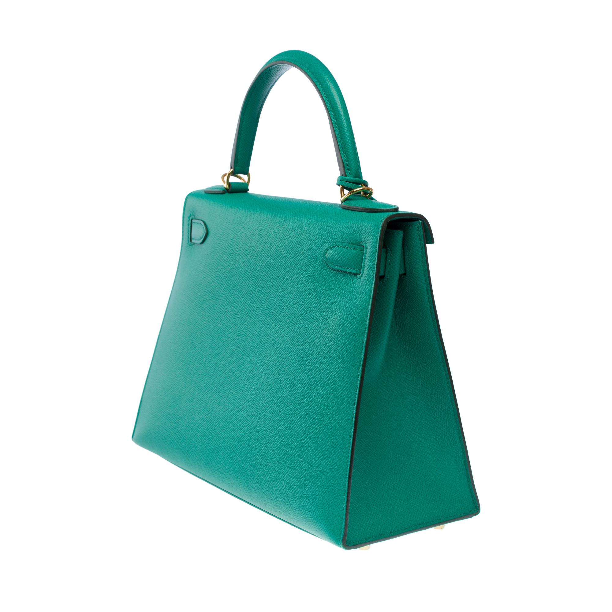 New Hermès Kelly 28 sellier handbag strap in Vert Jade Epsom leather, GHW For Sale 2