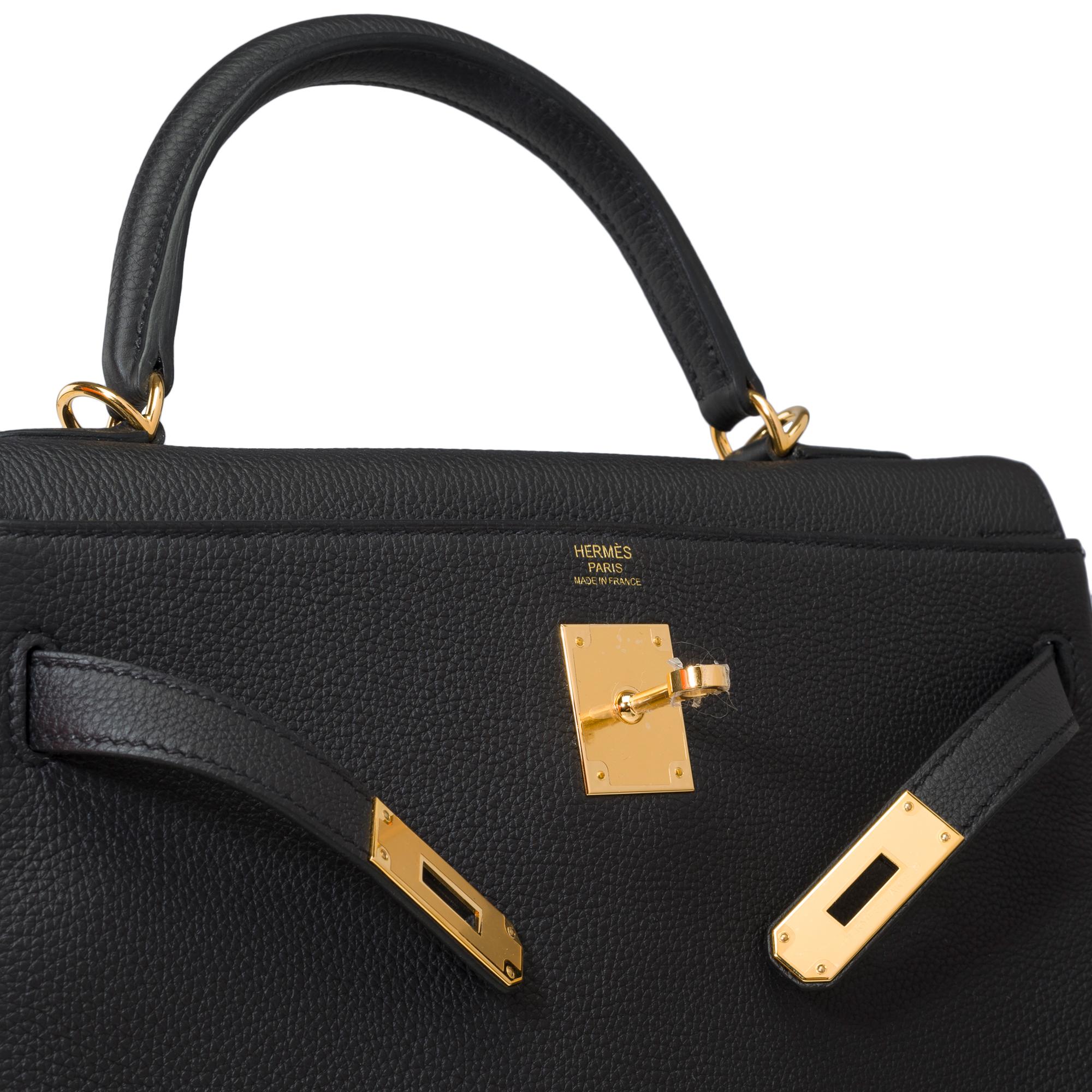 New Hermès Kelly 32 retourne handbag strap in Black Togo leather, GHW 3