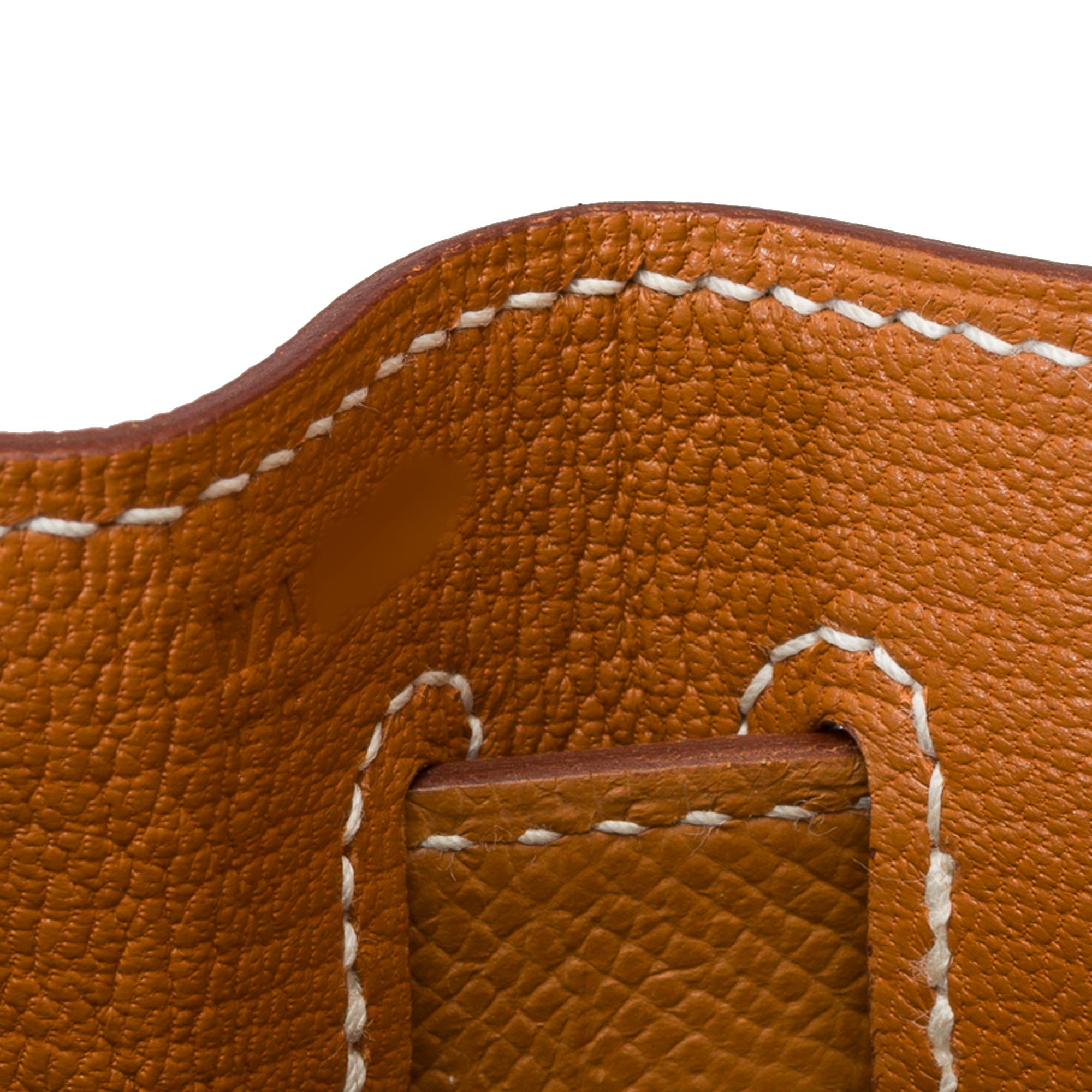 New Hermès Kelly 32 sellier handbag strap in Camel Epsom calf leather, GHW For Sale 4