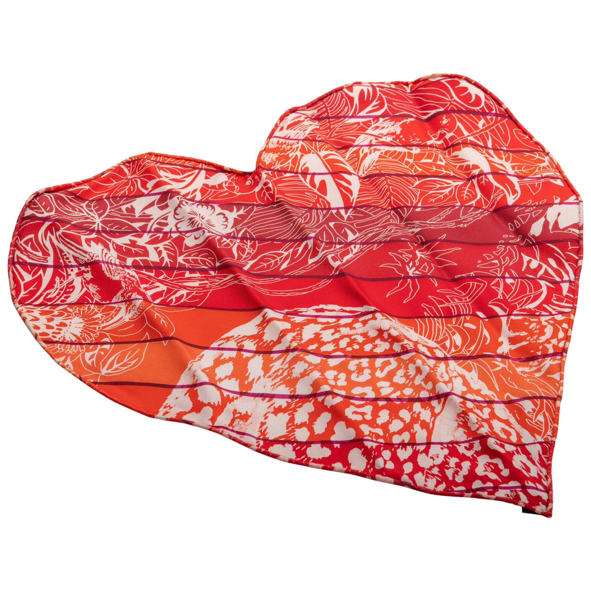 New Hermes Limited Edition Dallet Heart Mini Scarf in Box