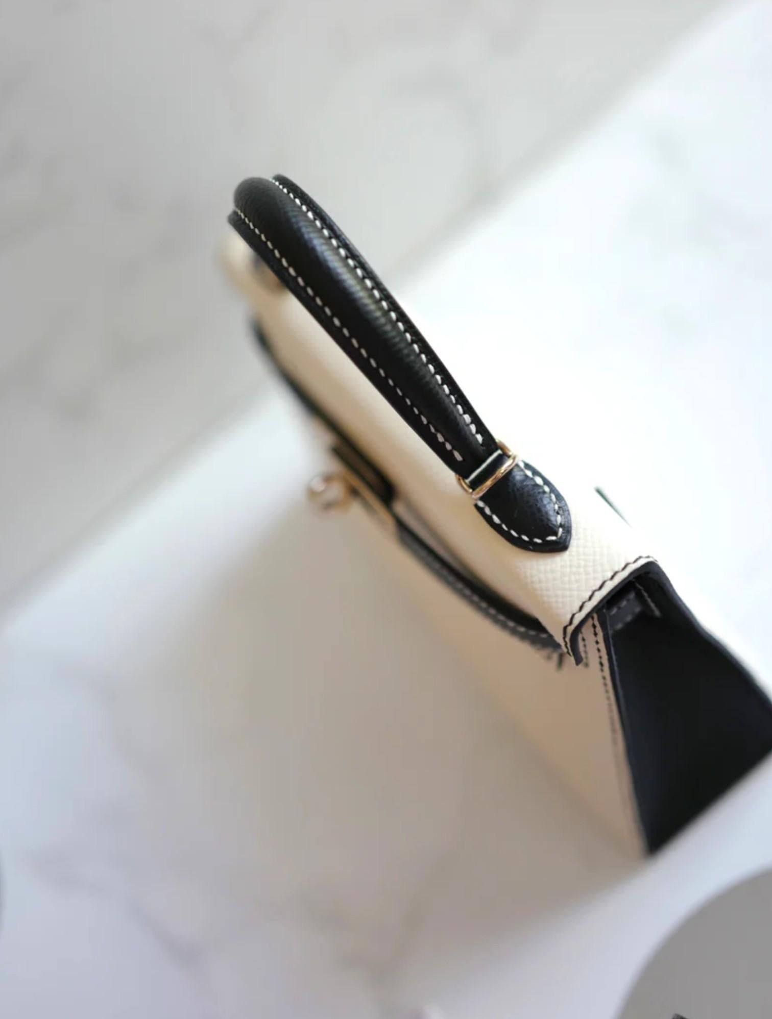 New Hermes Mini kelly 20 HSS Craie/Noir Black Epsom Permabrass HW 2023 Complete en vente 10