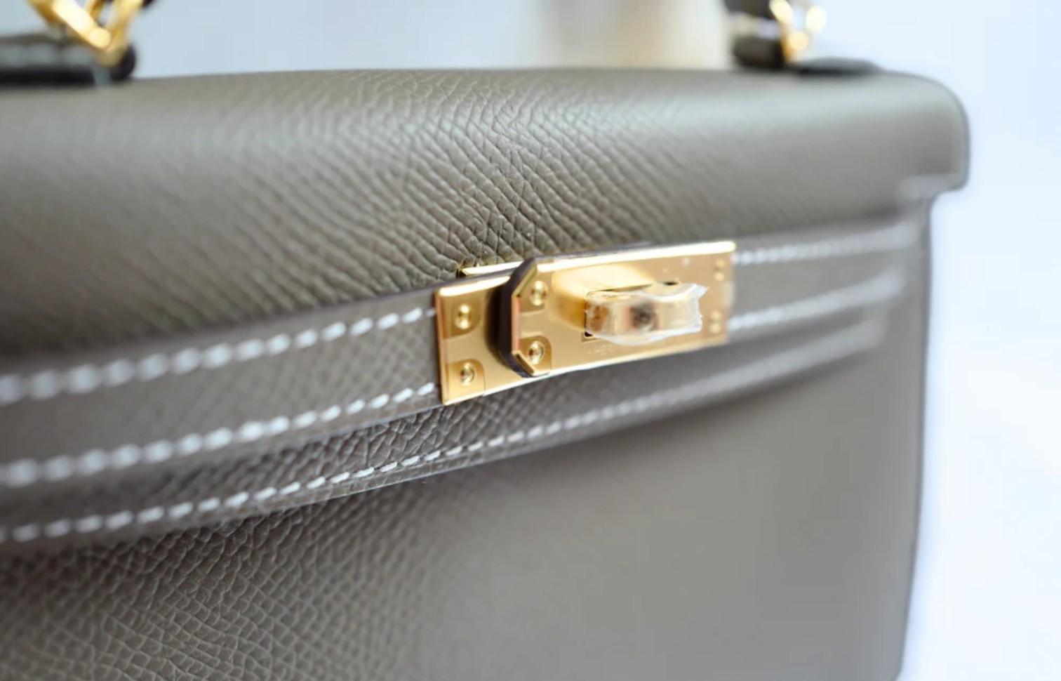 New Hermès Mini Kelly Etoupe Epsom Leather with Gold Hardware 9