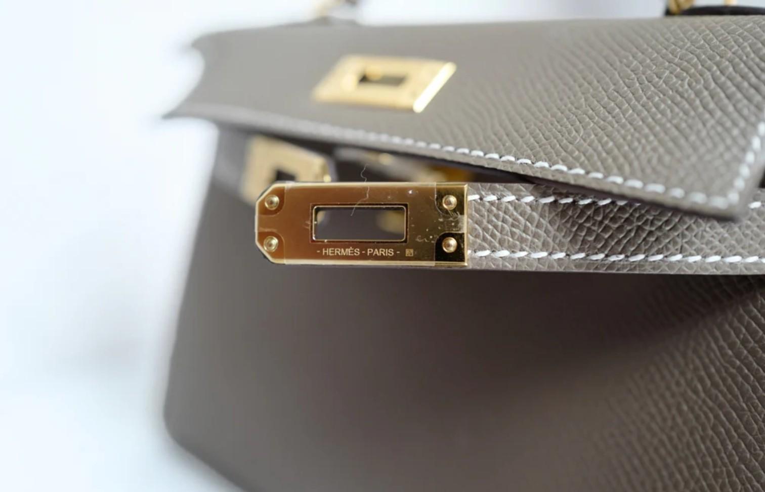 New Hermès Mini Kelly Etoupe Epsom Leather with Gold Hardware 10