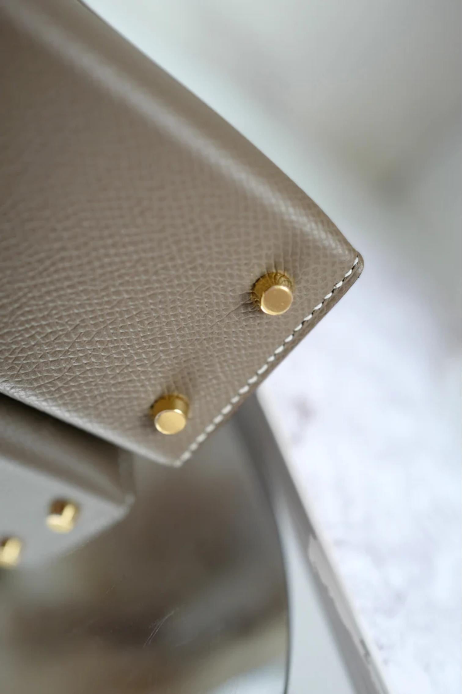 New Hermès Mini Kelly Etoupe Epsom Leather with Gold Hardware 13