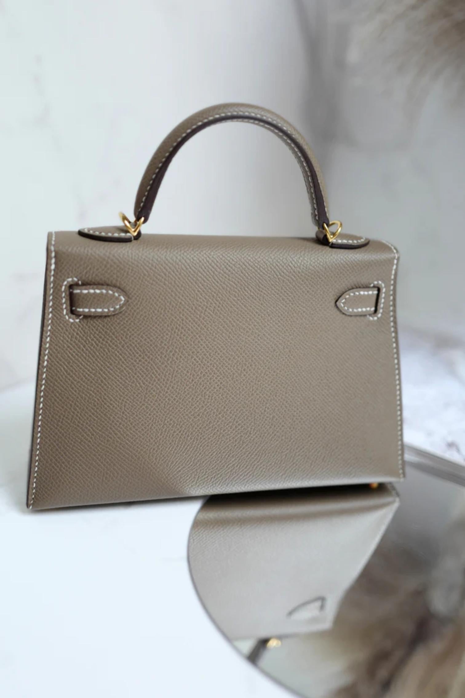 Marron New Hermès Mini Kelly Etoupe Epsom Leather with Gold Hardware