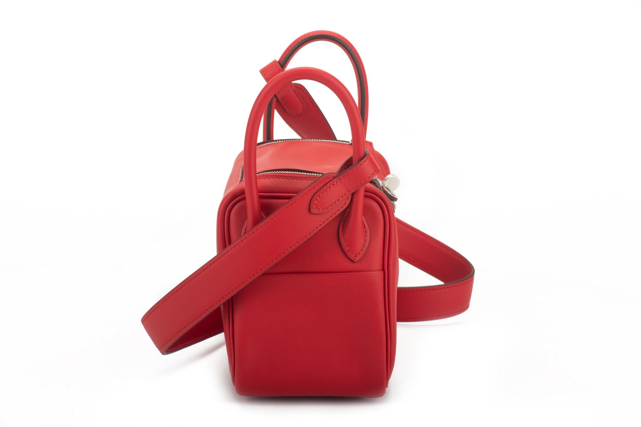 Hermès Mini Lindy Rouge De Coeur Swift Tasche (Rot) im Angebot