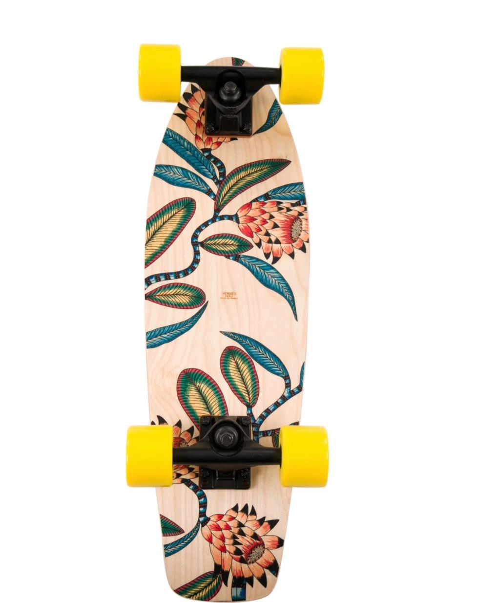 New! Hermes Multicolor Yellow Multi Wood Savana Animal Leopard Skateboard in Box In New Condition For Sale In Chicago, IL