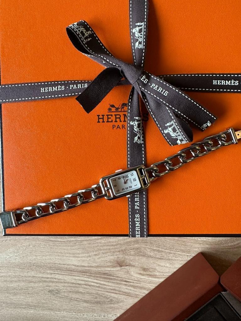 New Hermès Nantucket Watch 29MM Small Model Stainless In New Condition For Sale In West Chester, PA